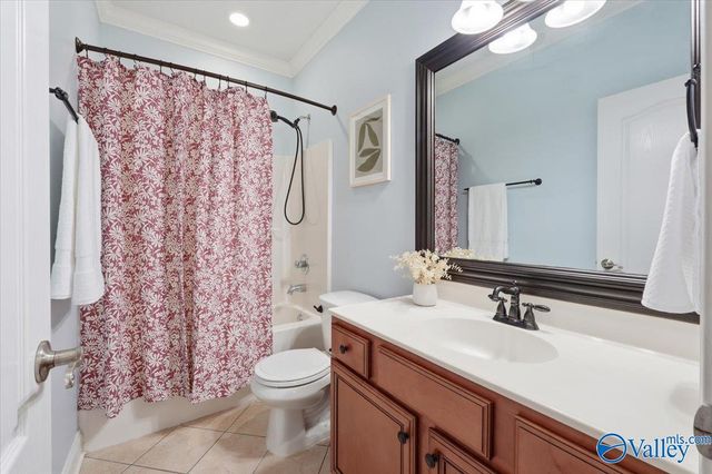 4814 Cove Valley Drive SE, Owens Cross Roads, AL 35763