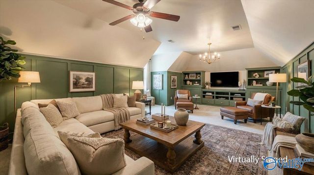 4814 Cove Valley Drive SE, Owens Cross Roads, AL 35763