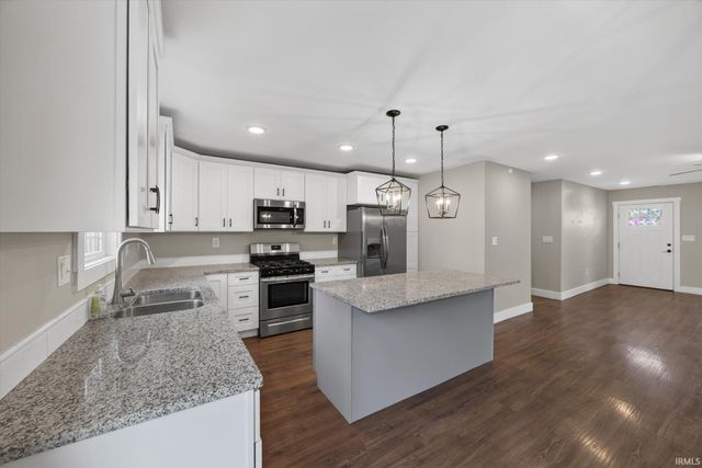 201 Nikirk Lane, Oolitic, IN 47451