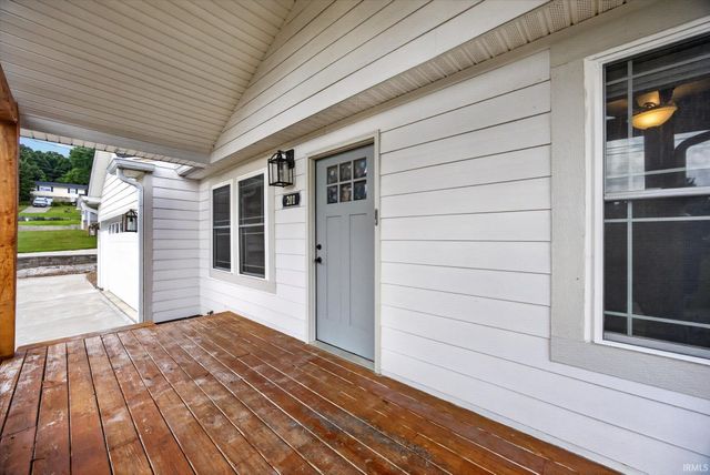 201 Nikirk Lane, Oolitic, IN 47451