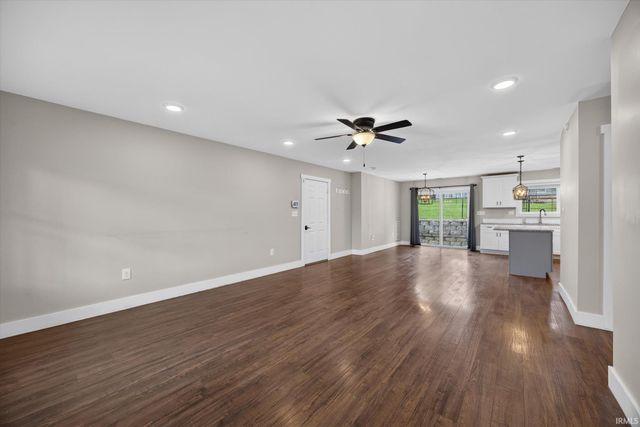 201 Nikirk Lane, Oolitic, IN 47451