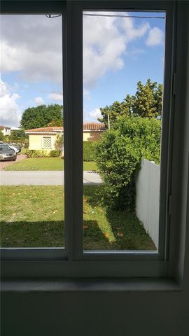 6300 SW 21st St 1, Miami, FL 33155