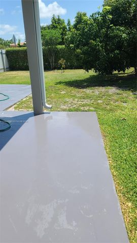 6300 SW 21st St 1, Miami, FL 33155