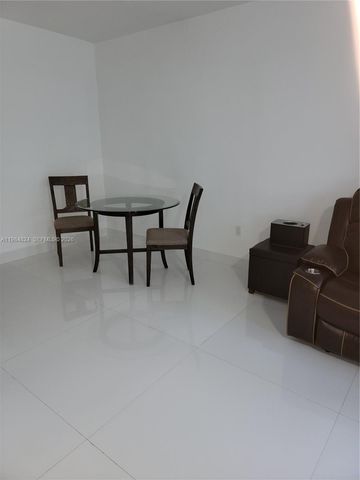 6300 SW 21st St 1, Miami, FL 33155