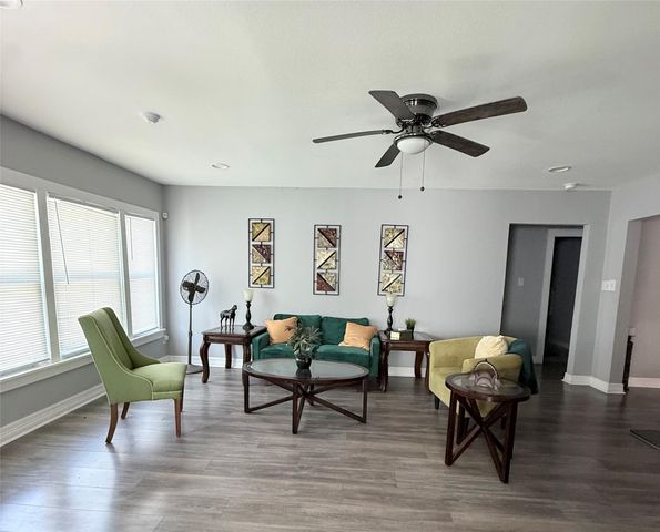3834 Rosedale Street, Houston, TX 77004