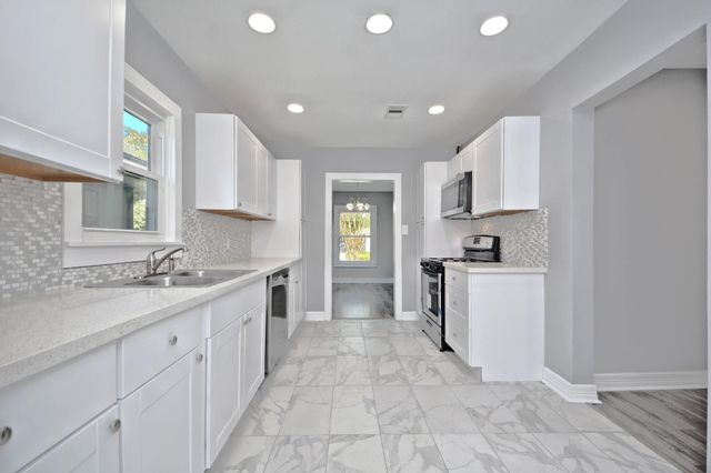 3834 Rosedale Street, Houston, TX 77004