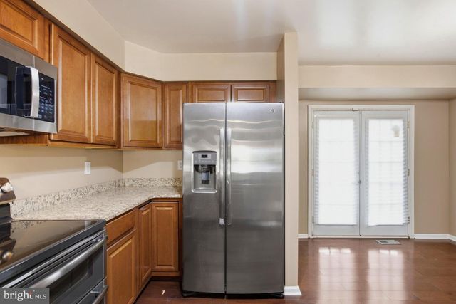 8609 WOODLAND MANOR DR, Laurel, MD 20724