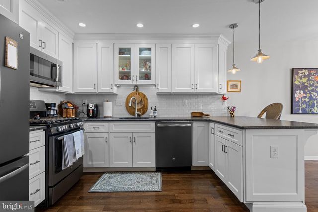 116 WEYBRIDGE DR, Malvern, PA 19355