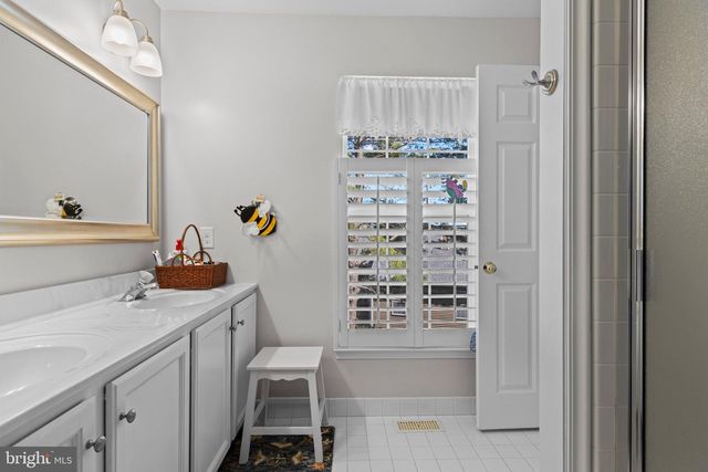 116 WEYBRIDGE DR, Malvern, PA 19355