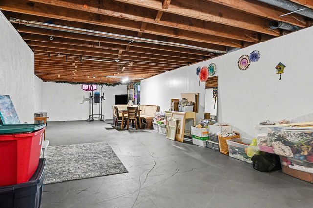 2413 Tamrack Street, Kalamazoo, MI 49006