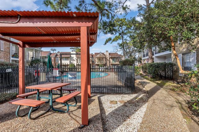 2800 Jeanetta Street 610, Houston, TX 77063