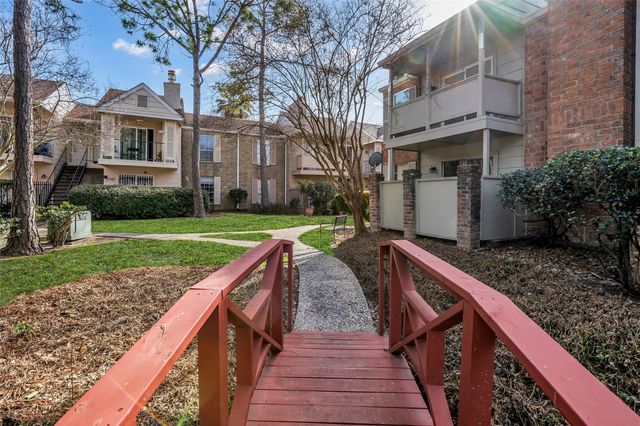2800 Jeanetta Street 610, Houston, TX 77063