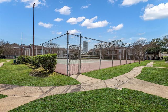 2800 Jeanetta Street 610, Houston, TX 77063