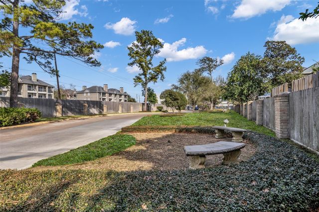2800 Jeanetta Street 610, Houston, TX 77063