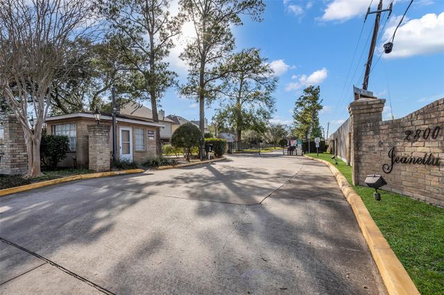 2800 Jeanetta Street 610, Houston, TX 77063