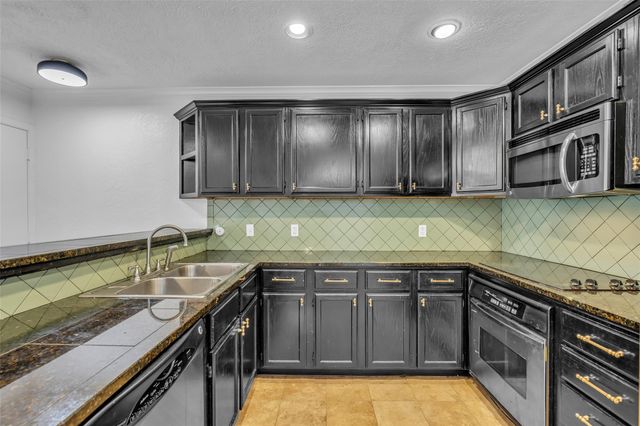 2800 Jeanetta Street 610, Houston, TX 77063
