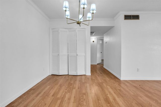 2800 Jeanetta Street 610, Houston, TX 77063