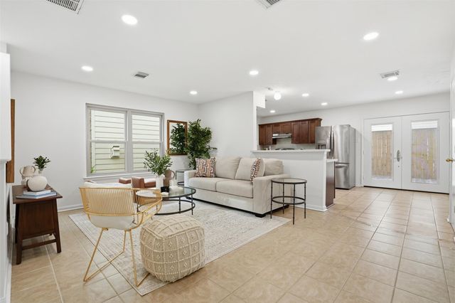 8902 Iron Springs Drive, Houston, TX 77034