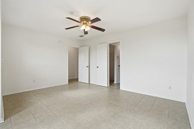 8902 Iron Springs Drive, Houston, TX 77034