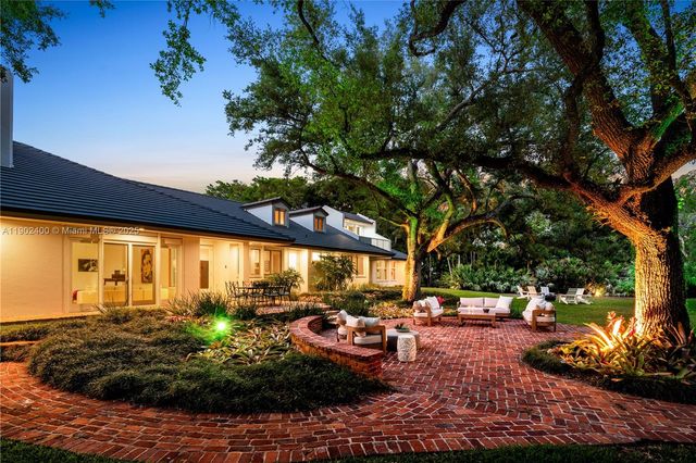 5390 Banyan Dr, Coral Gables, FL 33156