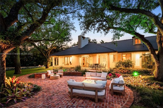 5390 Banyan Dr, Coral Gables, FL 33156