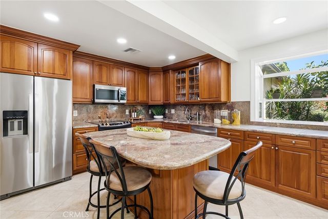8613 Katherine, Panorama City, CA 91402