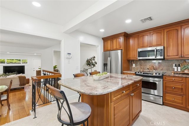 8613 Katherine, Panorama City, CA 91402