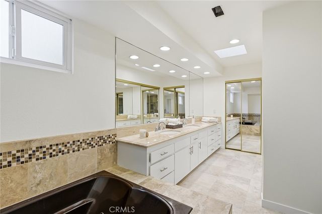 8613 Katherine, Panorama City, CA 91402