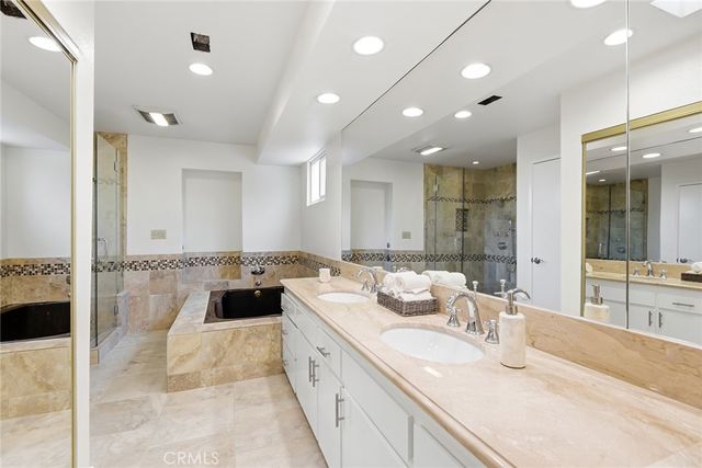 8613 Katherine, Panorama City, CA 91402