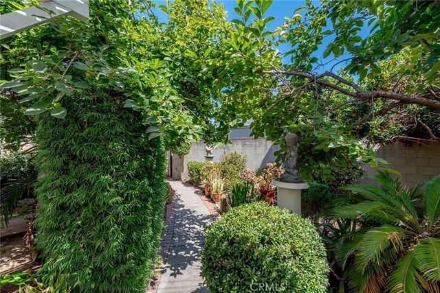 8613 Katherine, Panorama City, CA 91402