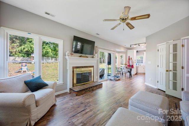 1045 Fairway Ridge Road NW, Concord, NC 28027