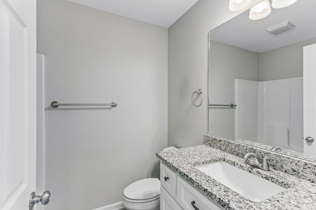 1299 Wesley Ct, Lawrenceburg, TN 38464