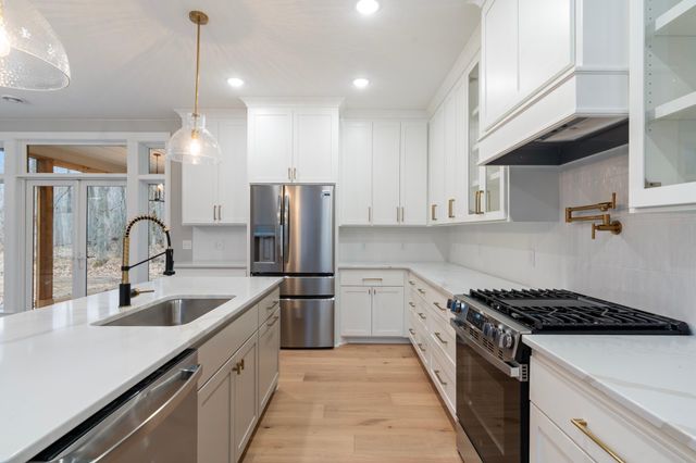 2642 Winter Creek Court SW, Nisswa, MN 56468