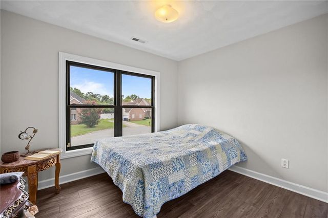 202 Ferguson PL, Suffolk, VA 23435