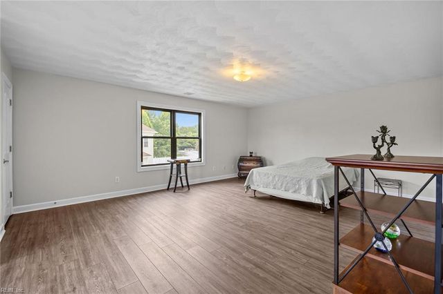 202 Ferguson PL, Suffolk, VA 23435