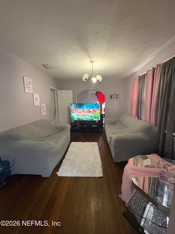 9004 POLK Avenue, Jacksonville, FL 32208