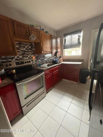 9004 POLK Avenue, Jacksonville, FL 32208