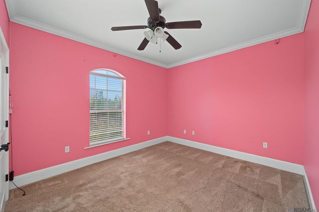 13860 Cobblestone Dr, Denham Springs, LA 70726