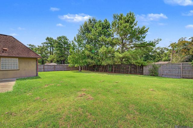 13860 Cobblestone Dr, Denham Springs, LA 70726