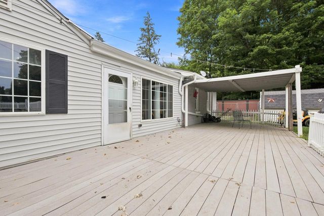 5225 W County Line ROAD, Brown Deer, WI 53223