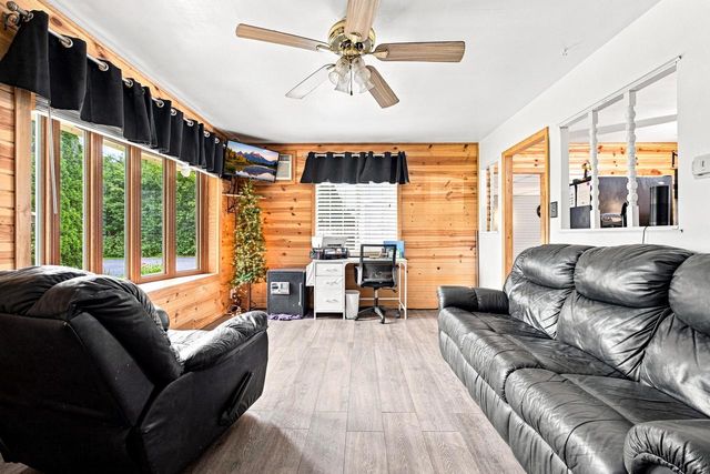 5225 W County Line ROAD, Brown Deer, WI 53223