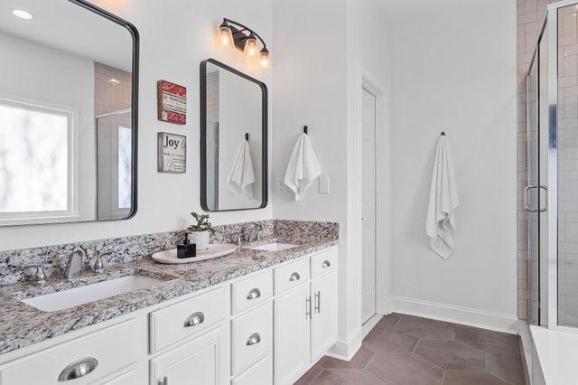 157 RUNNING RIVER PL, Memphis, TN 38103