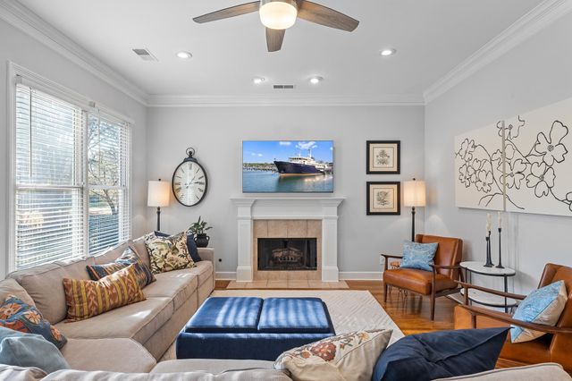 157 RUNNING RIVER PL, Memphis, TN 38103