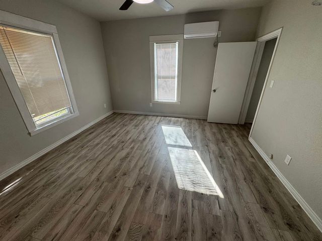 1904 GRANT STREET, Wichita Falls, TX 76309