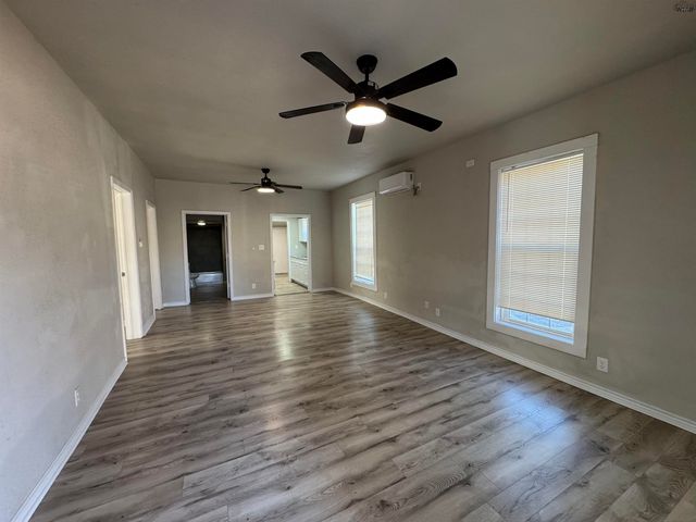 1904 GRANT STREET, Wichita Falls, TX 76309