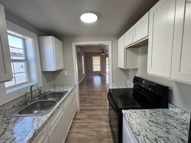 1904 GRANT STREET, Wichita Falls, TX 76309