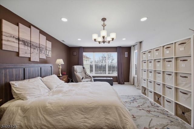 927 Timberline Dr, Jefferson Twp., NJ 07849