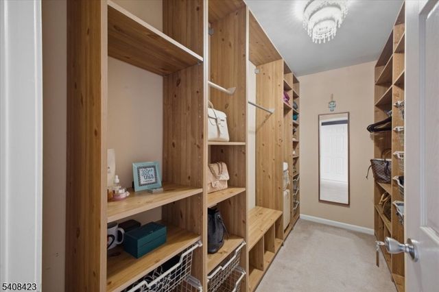 927 Timberline Dr, Jefferson Twp., NJ 07849