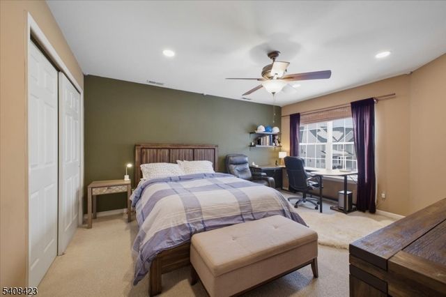 927 Timberline Dr, Jefferson Twp., NJ 07849