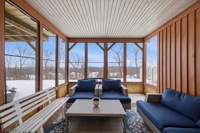 927 Timberline Dr, Jefferson Twp., NJ 07849